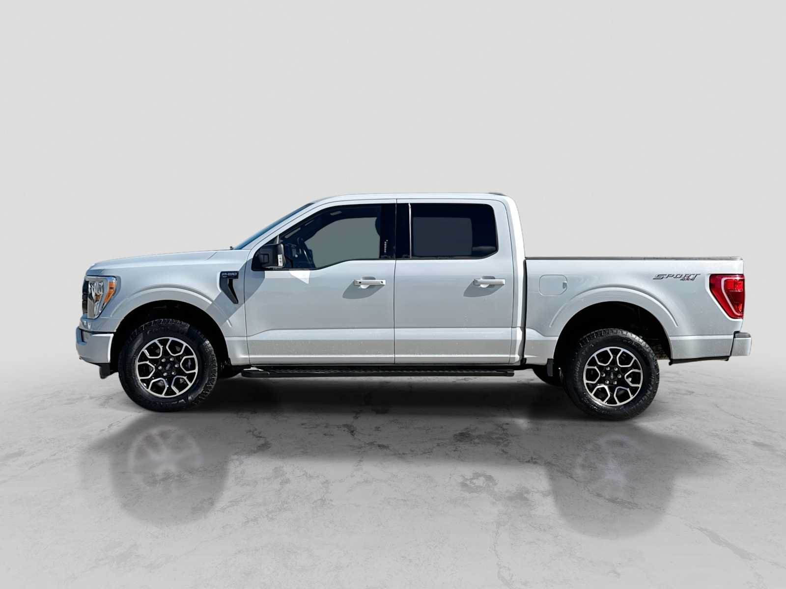 Certified 2021 Ford F150 XLT w/ Equipment Group 302A High AWD/4WD image 3