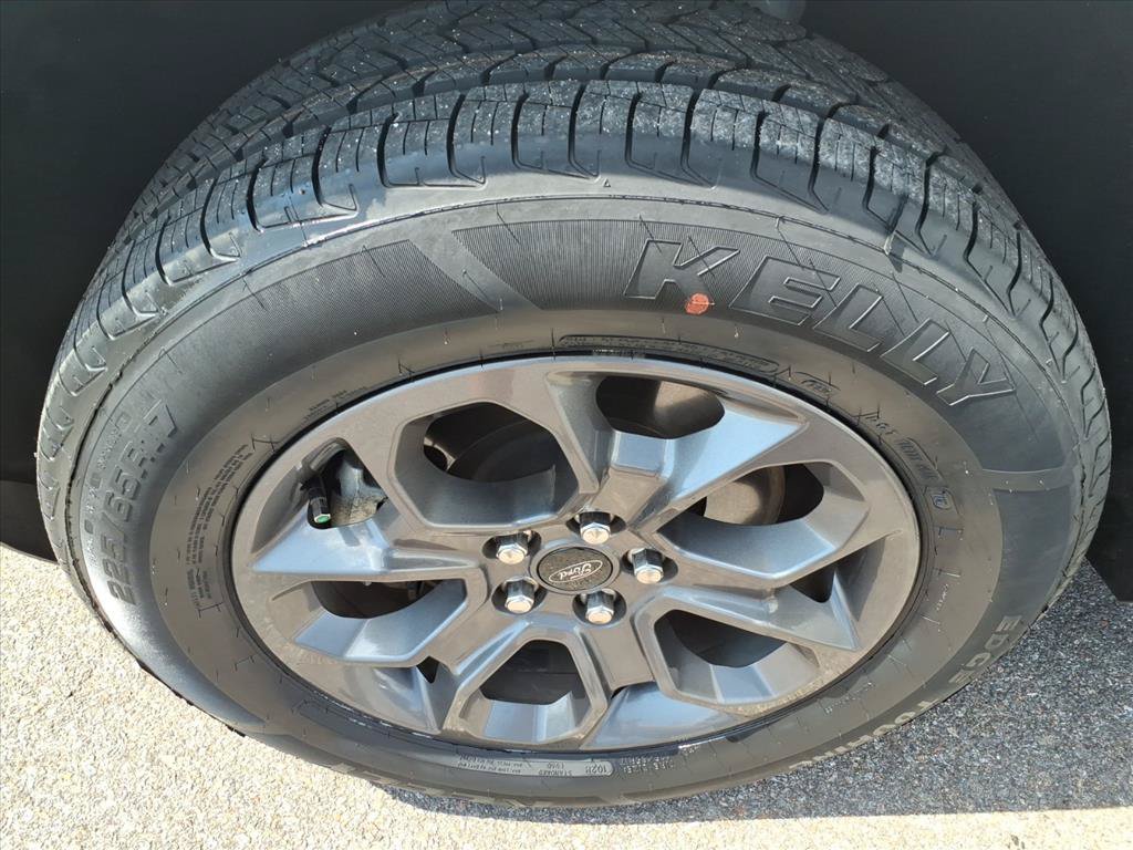 Certified 2023 Ford Maverick XLT FWD image 4