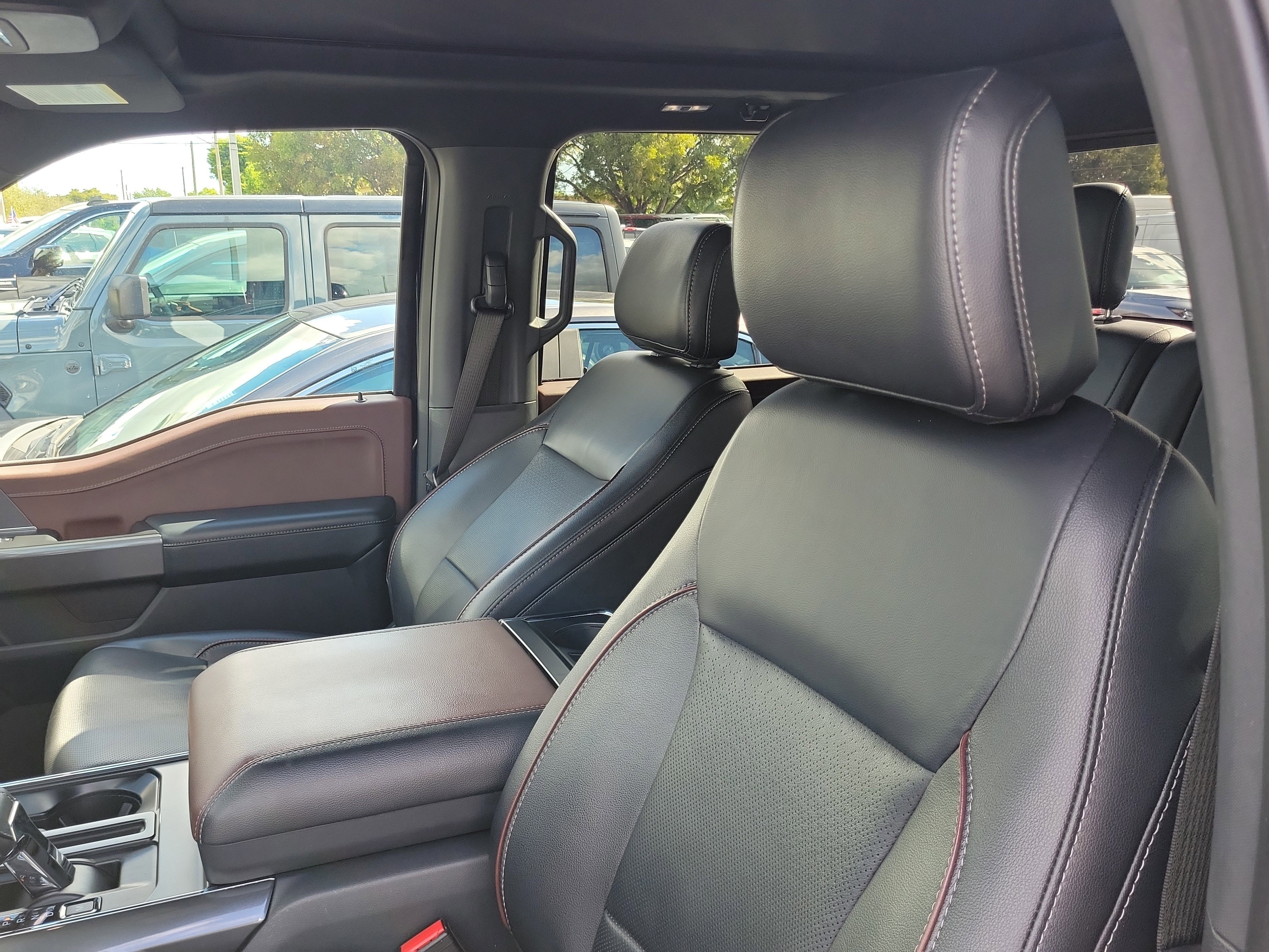 Certified 2023 Ford F150 Lariat w/ Max Trailer Tow Package image 12