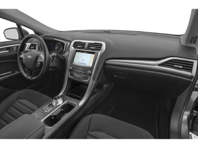 Certified 2020 Ford Fusion SE w/ Equipment Group 151A FWD image 18
