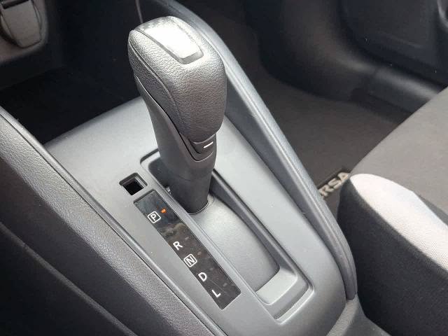 Used 2025 Nissan Versa S FWD image 18