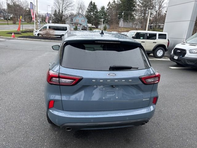 Certified 2023 Ford Escape ST-Line Elite w/ Premium Technology Package AWD/4WD image 8