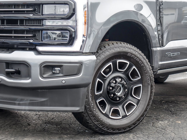 Certified 2025 Ford F250 Platinum image 9