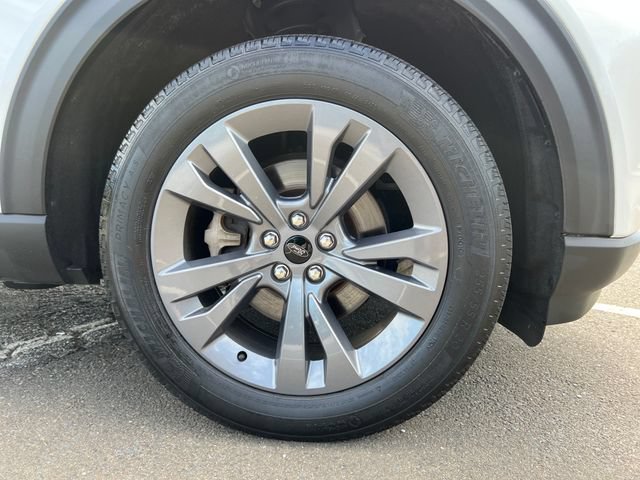 Certified 2023 Ford Explorer XLT w/ Equipment Group 202A AWD/4WD image 13