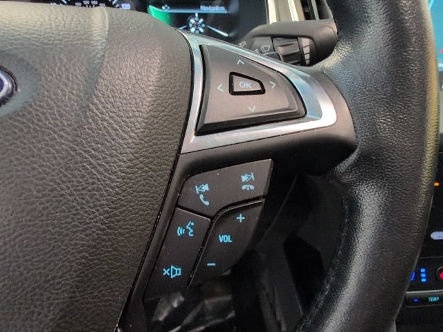 Certified 2018 Ford Edge Titanium w/ Equipment Group 301A AWD/4WD image 21