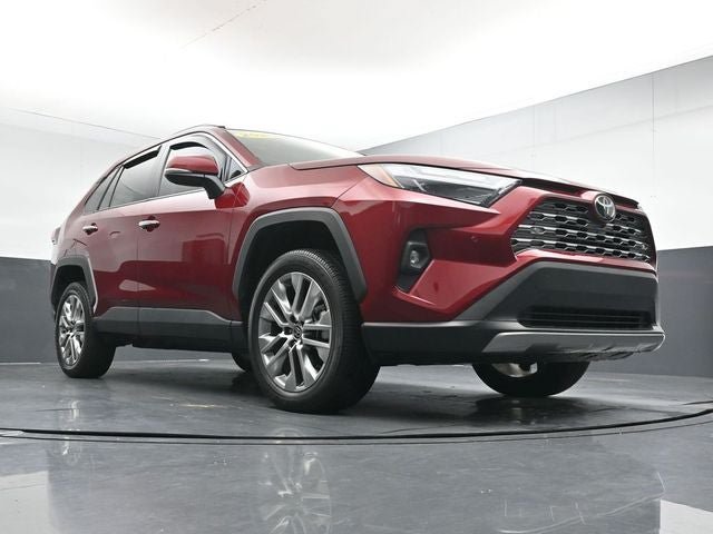 Used 2024 Toyota RAV4 Limited FWD image 27