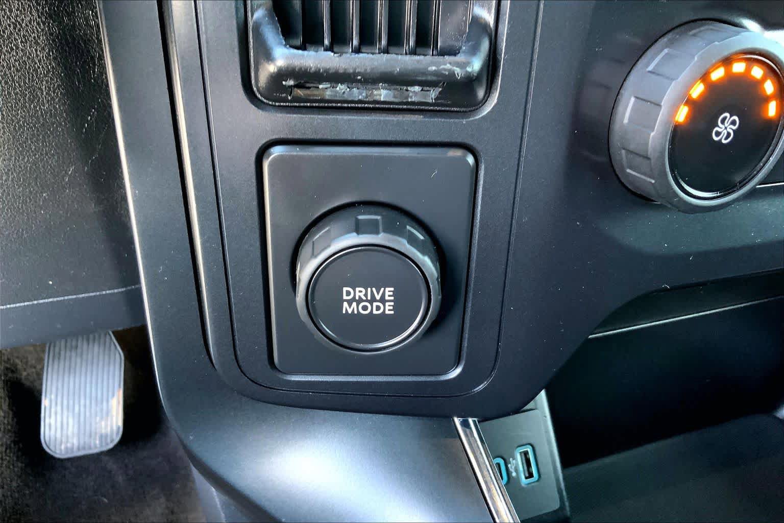 Certified 2021 Ford F150 XL w/ STX Appearance Package RWD image 31