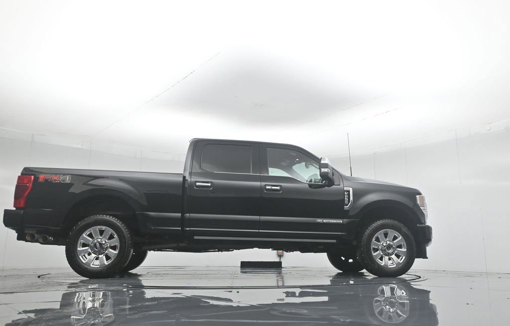 Certified 2022 Ford F250 Platinum w/ FX4 Off-Road Package image 13