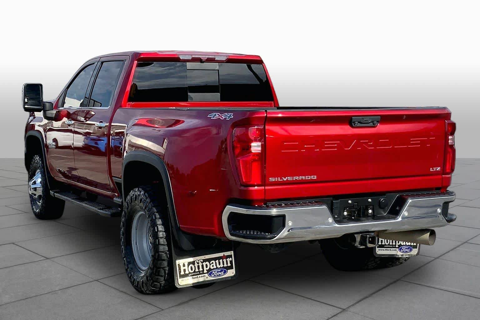 Used 2022 Chevrolet Silverado 3500 LTZ w/ LTZ Texas Edition AWD/4WD image 12