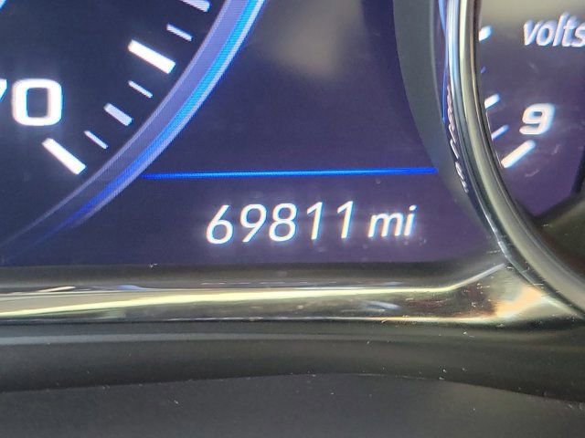 Used 2021 GMC Acadia Denali w/ Denali Technology Package FWD image 31