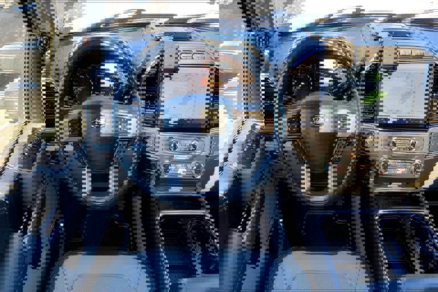 Certified 2022 Ford F250 Limited w/ FX4 Off-Road Package image 8