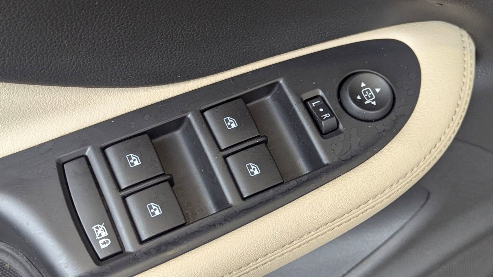 Used 2020 Buick Envision Preferred image 23