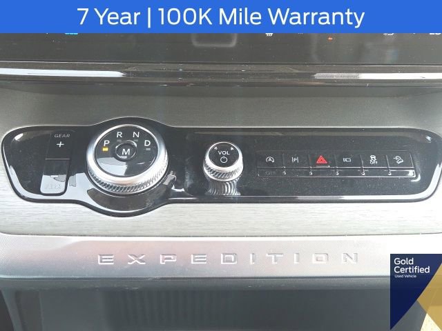 Certified 2025 Ford Expedition Max Platinum w/ Driver's Package AWD/4WD image 41