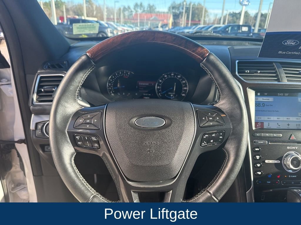 Certified 2017 Ford Explorer Platinum image 19
