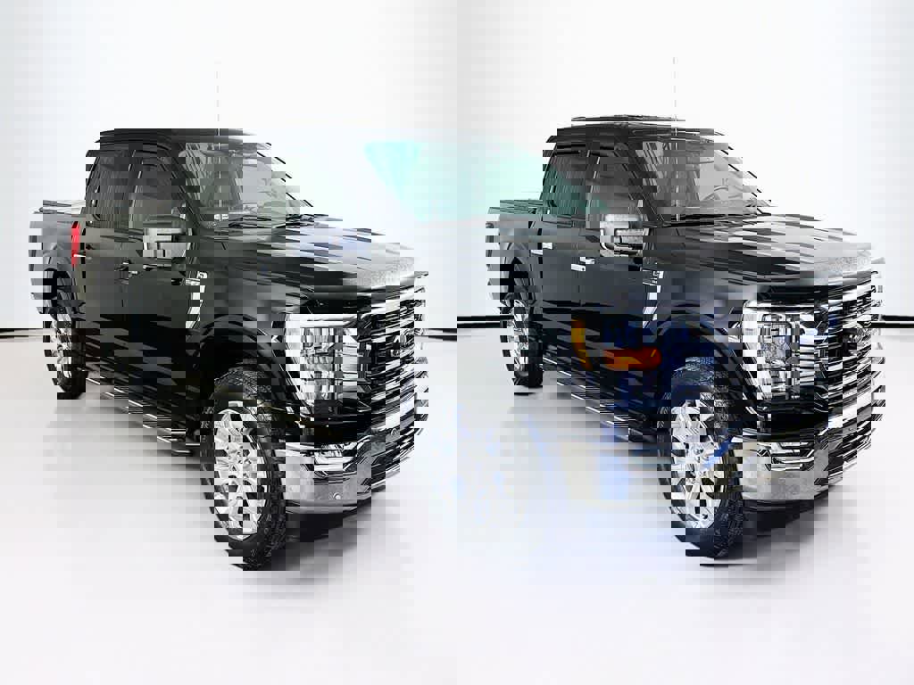 Certified 2022 Ford F150 XLT w/ Equipment Group 302A High image 7