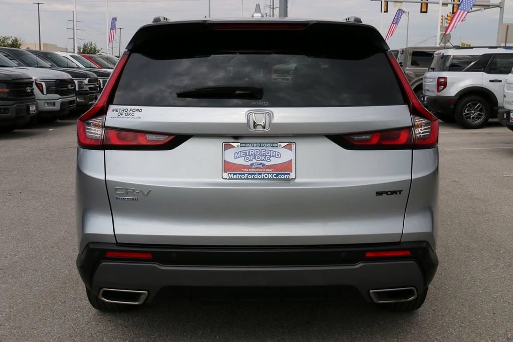 Used 2025 Honda CR-V Sport-L image 6