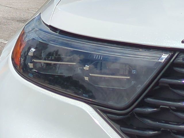 Certified 2023 Ford Explorer ST-Line w/ Class IV Trailer Tow Package RWD image 10
