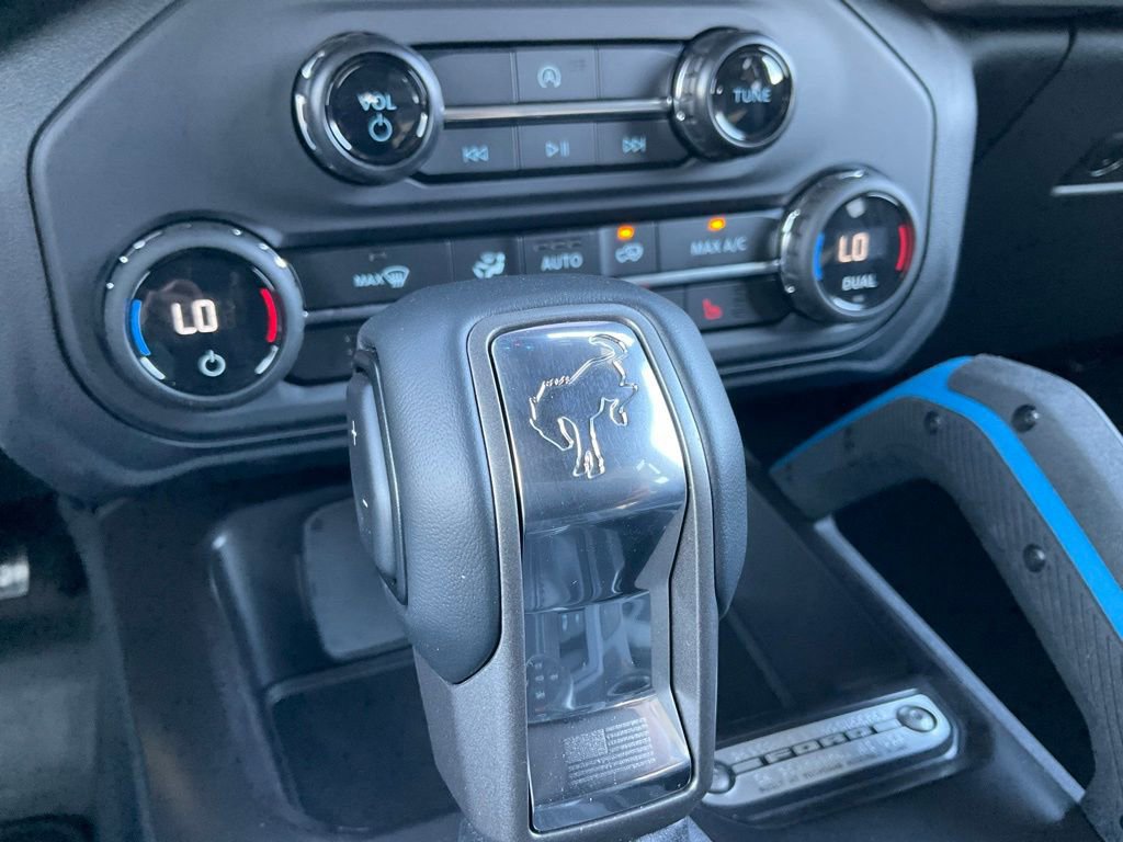 Certified 2024 Ford Bronco Black Diamond w/ Sasquatch Package image 81