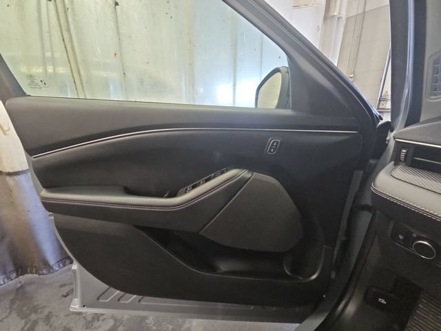 Certified 2025 Ford Mustang Mach-E Select RWD image 26