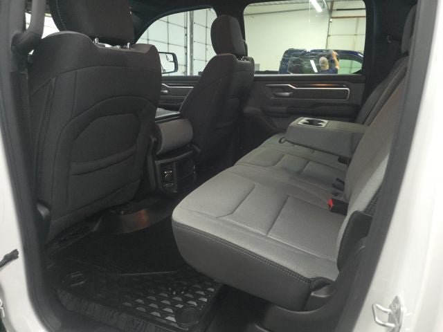 Used 2022 RAM 1500 Big Horn AWD/4WD image 15