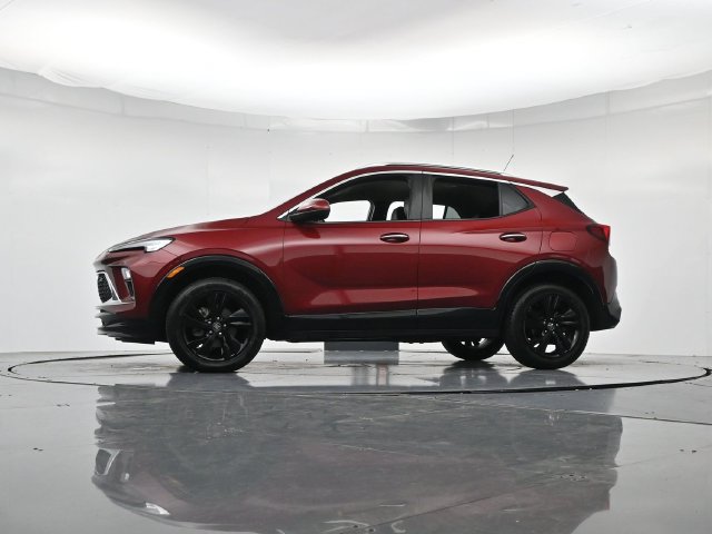 Used 2024 Buick Encore GX Sport Touring AWD/4WD image 38