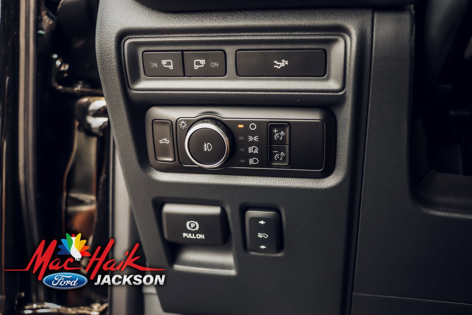 Certified 2024 Ford F150 XLT w/ Equipment Group 303A High image 30