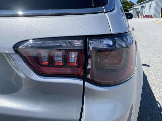 Used 2024 Jeep Compass Latitude AWD/4WD image 10
