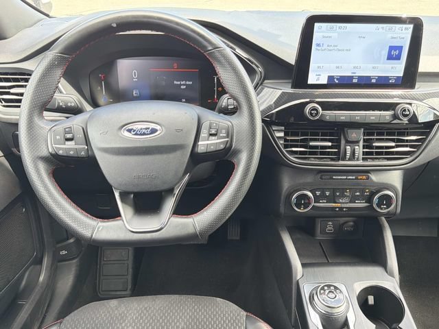 Certified 2025 Ford Escape ST-Line AWD/4WD image 22