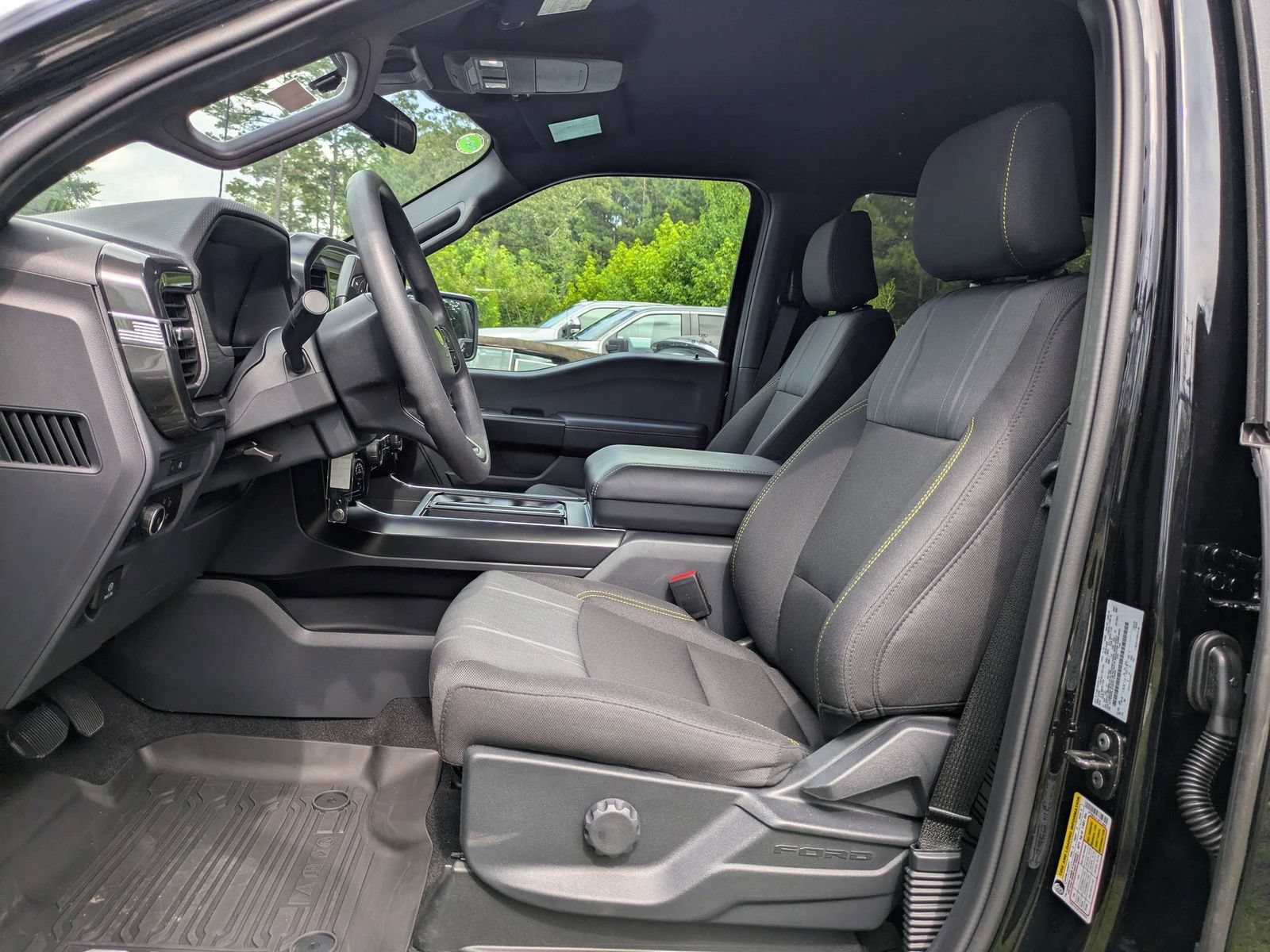 Certified 2025 Ford F150 STX w/ LOBO Package AWD/4WD image 11