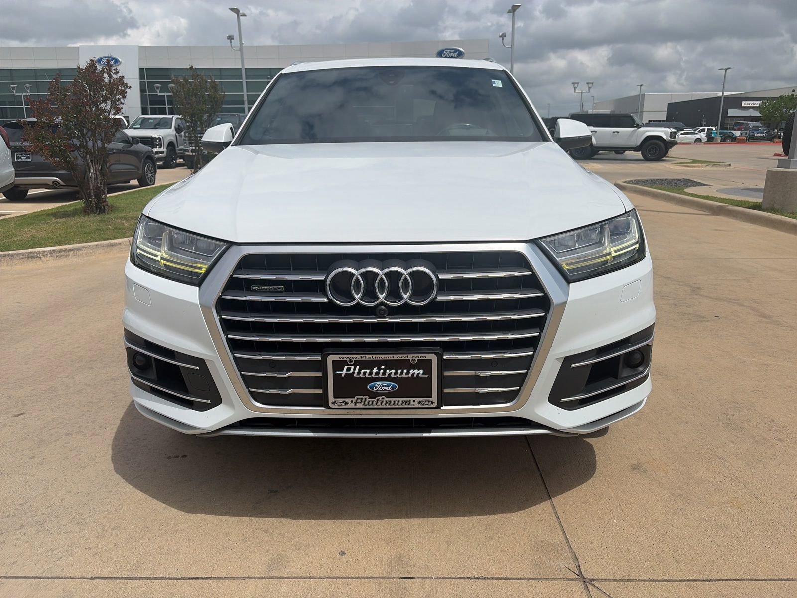Used 2018 Audi Q7 3.0T Prestige AWD/4WD image 9