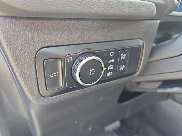 Certified 2024 Ford Escape Platinum w/ Premium Technology Package AWD/4WD image 16