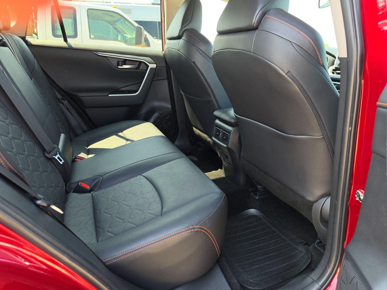 Used 2024 Toyota RAV4 Adventure AWD/4WD image 22