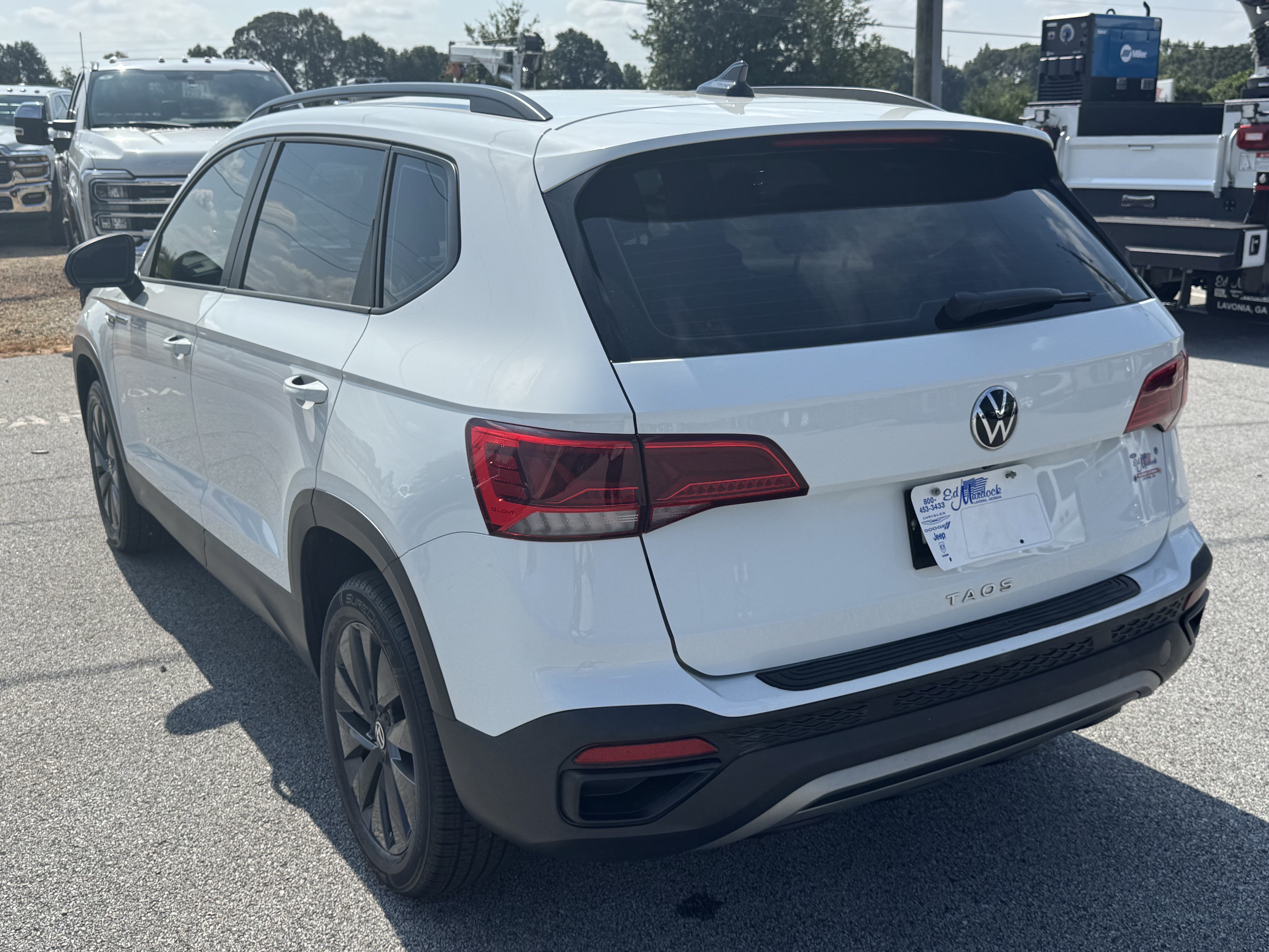 Used 2022 Volkswagen Taos S w/ IQ Drive S Package FWD image 7