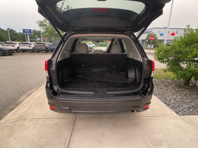 Used 2021 Subaru Forester Premium AWD/4WD image 11