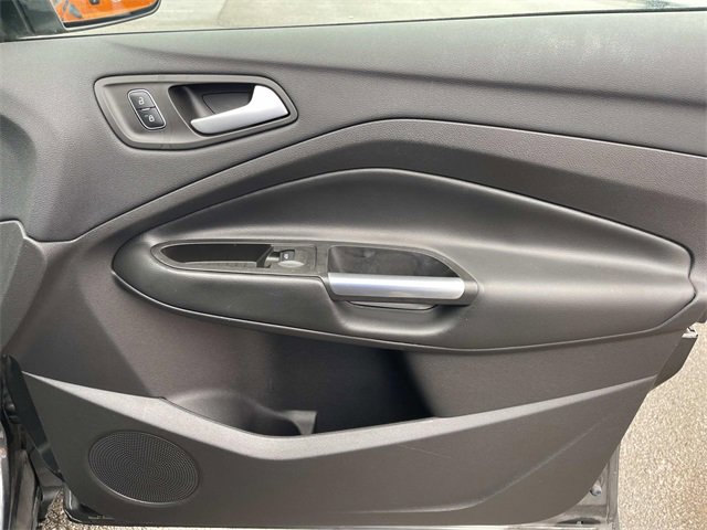 Certified 2017 Ford Escape SE w/ SE Cold Weather Package image 22