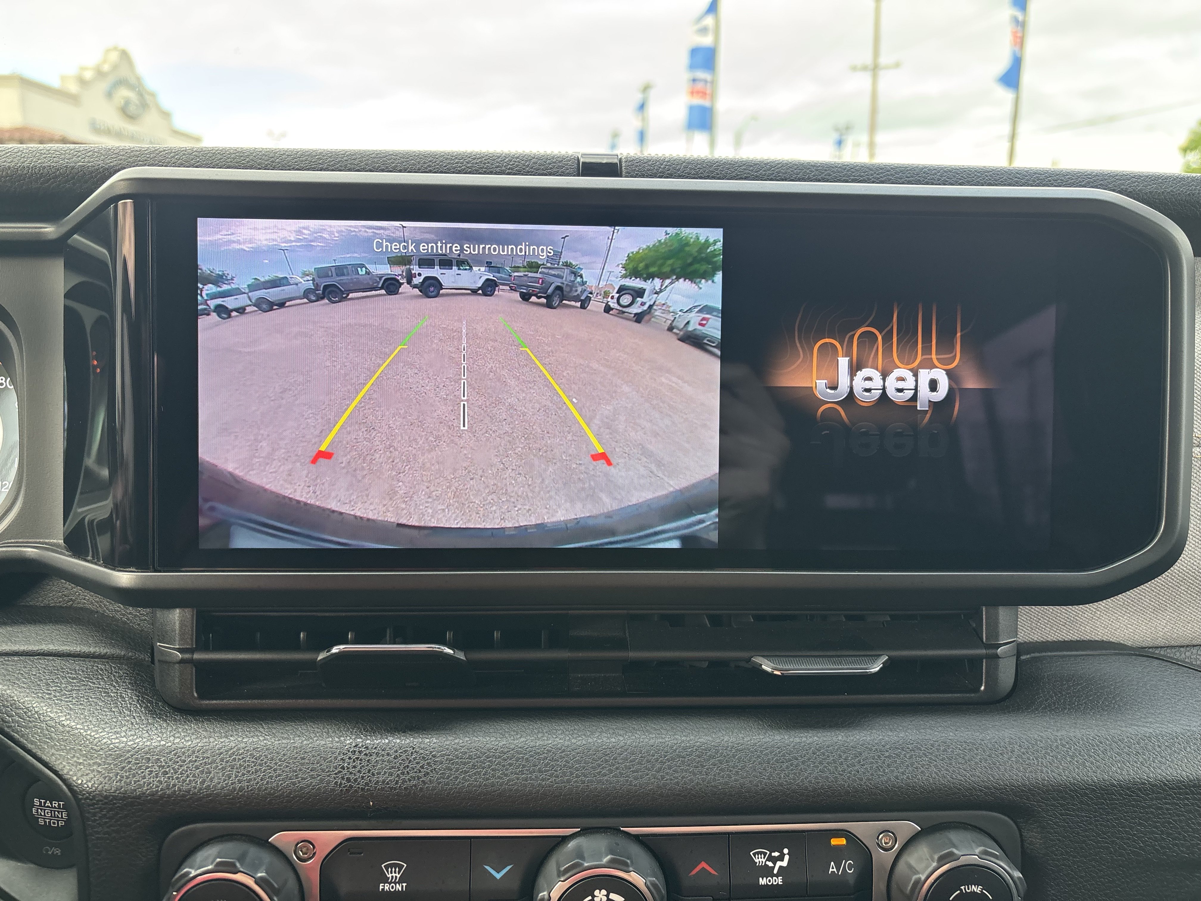 Used 2025 Jeep Wrangler Unlimited Sport AWD/4WD image 37
