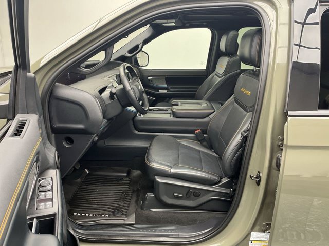 Certified 2025 Ford Expedition Tremor AWD/4WD image 3