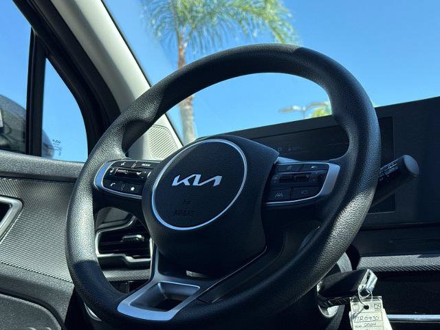 Used 2024 Kia Sportage LX FWD image 22