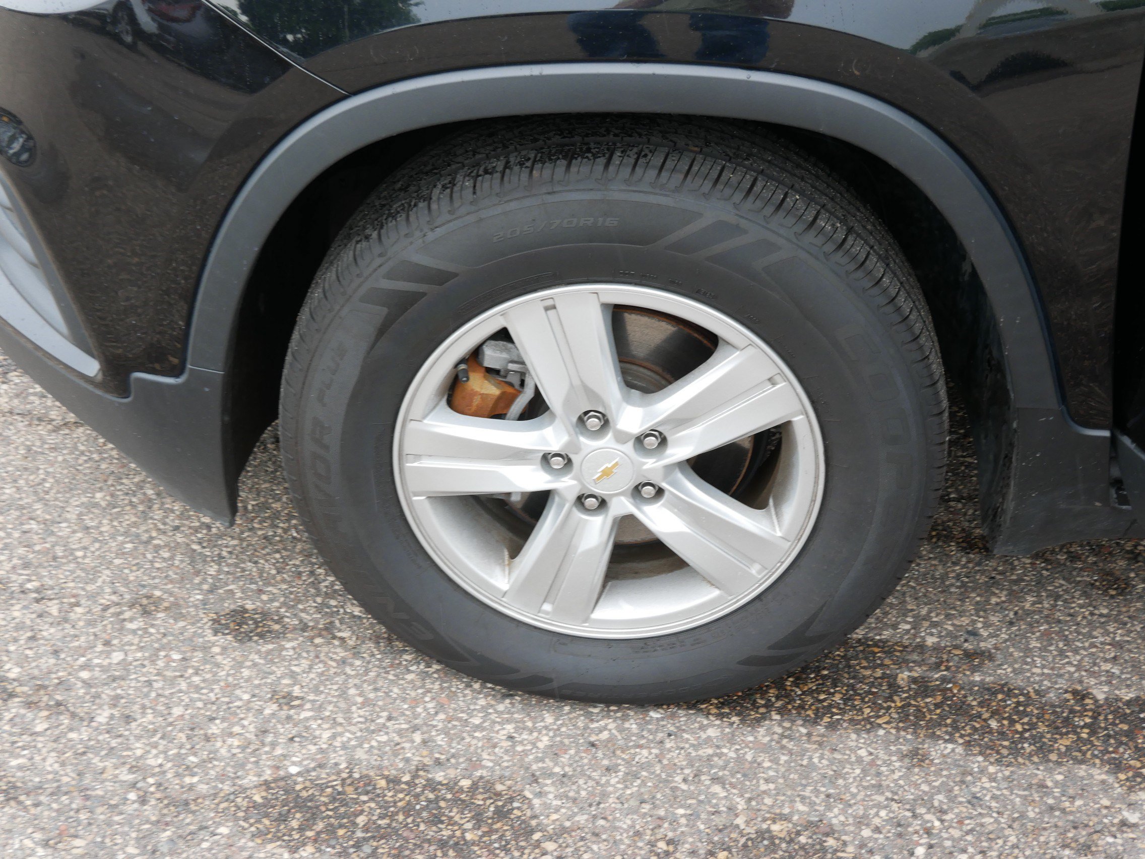 Used 2020 Chevrolet Trax LS w/ Tint and Cruise Package FWD image 15