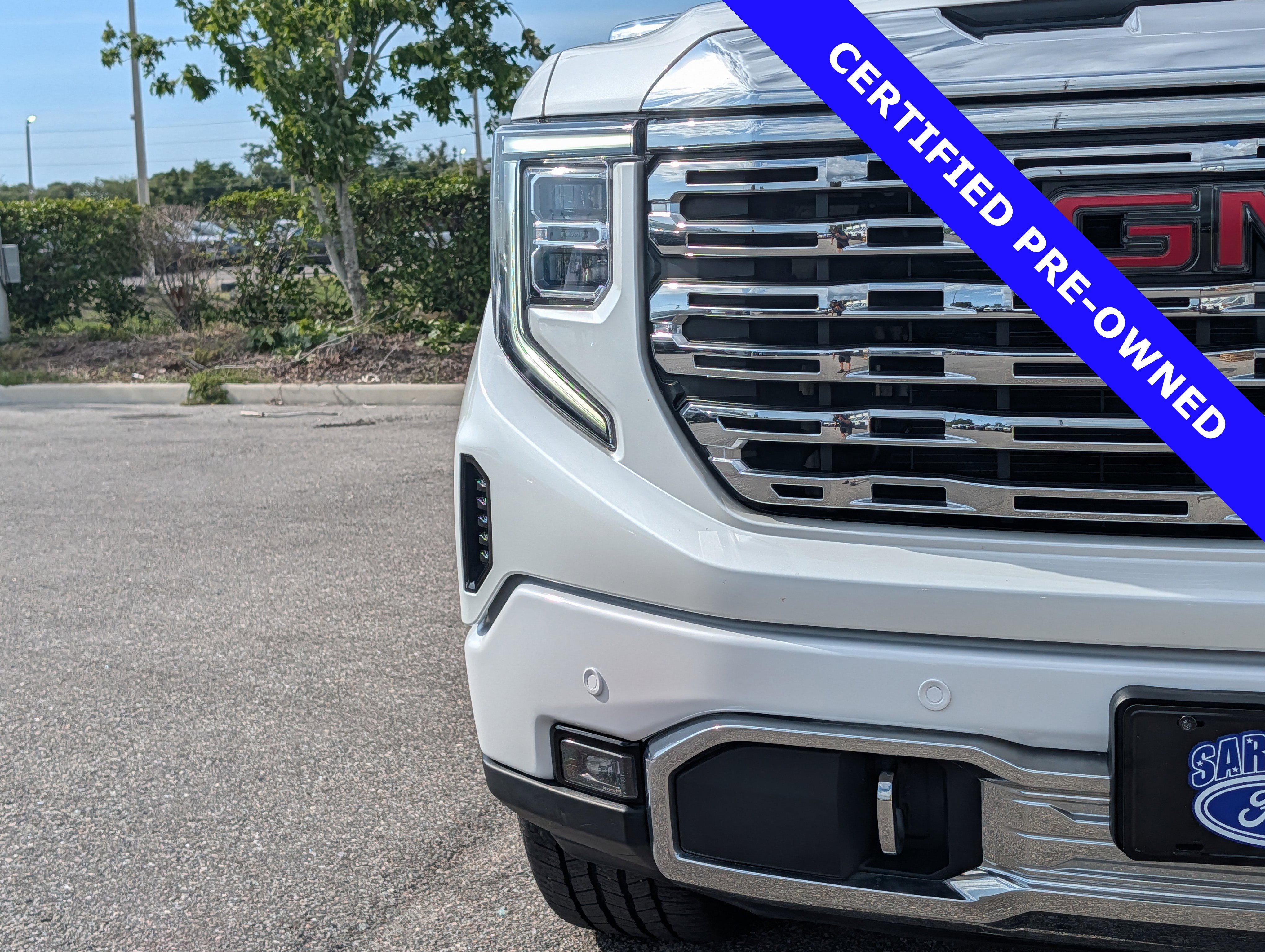 Used 2024 GMC Sierra 1500 Denali AWD/4WD image 9