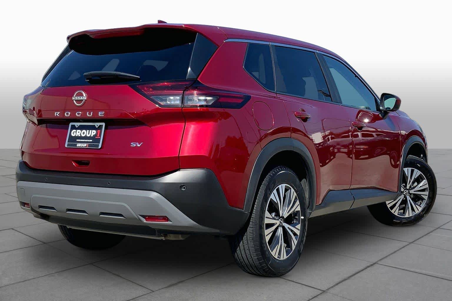 Used 2023 Nissan Rogue SV FWD image 13
