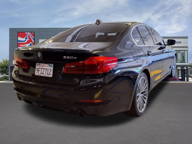 Used 2019 BMW 530e RWD image 25