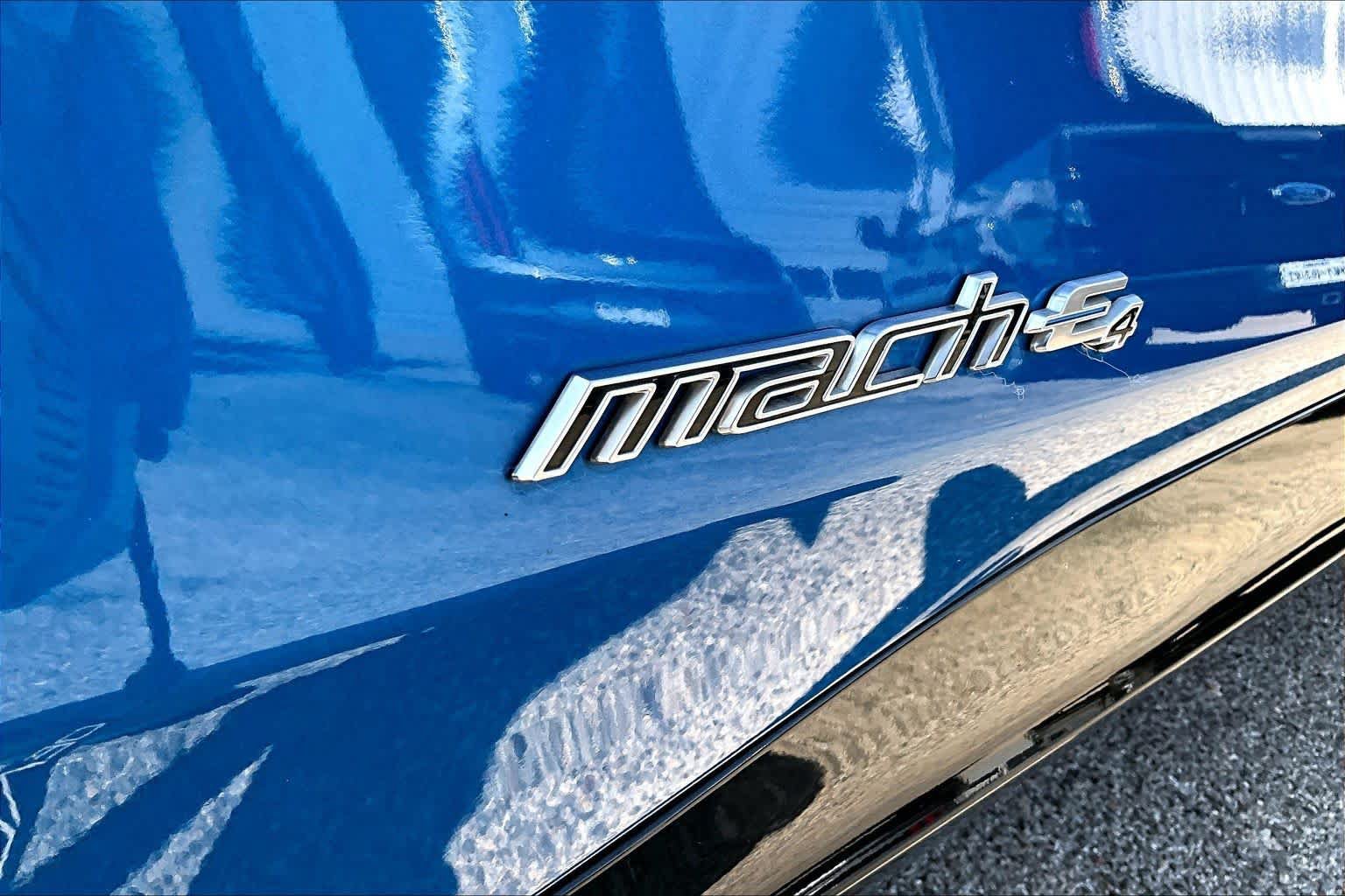 Certified 2025 Ford Mustang Mach-E Premium w/ Sport Appearance Package AWD/4WD image 9
