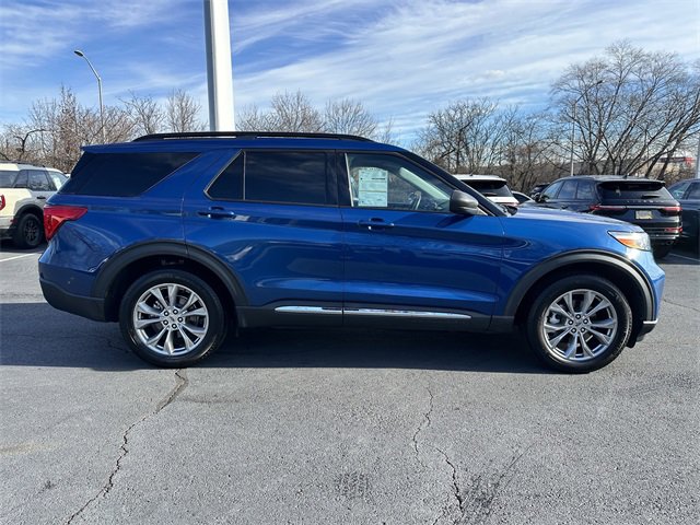 Certified 2023 Ford Explorer XLT w/ Equipment Group 202A image 4
