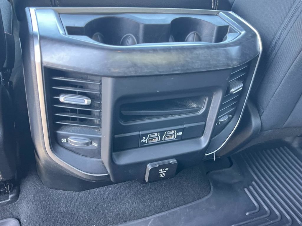 Used 2019 RAM 1500 Big Horn AWD/4WD image 23