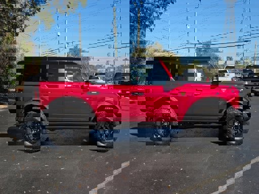 Certified 2025 Ford Bronco Badlands image 6