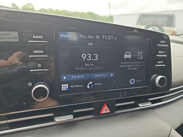 Used 2022 Hyundai Elantra SEL w/ Convenience Package FWD image 24