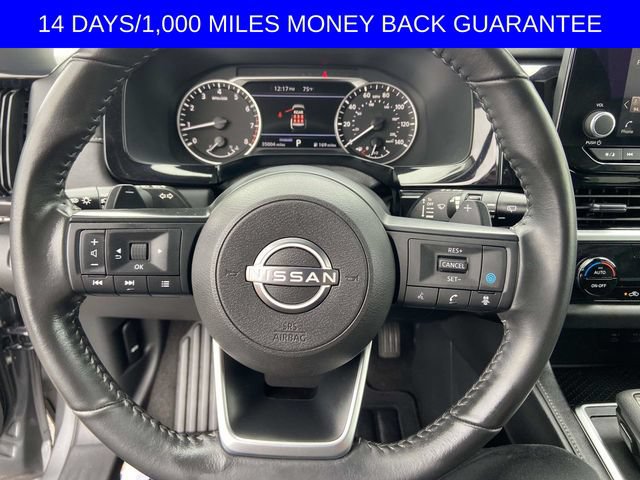 Used 2025 Nissan Pathfinder SV FWD image 29