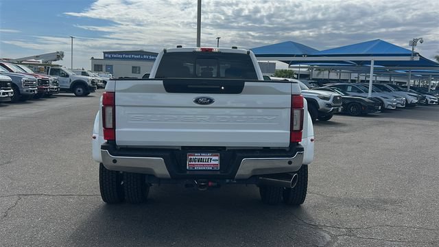 Certified 2020 Ford F450 Lariat w/ Lariat Ultimate Package AWD/4WD image 4