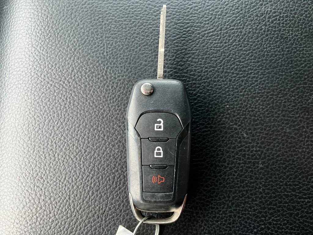 Certified 2019 Ford F250 Lariat w/ Chrome Package image 33